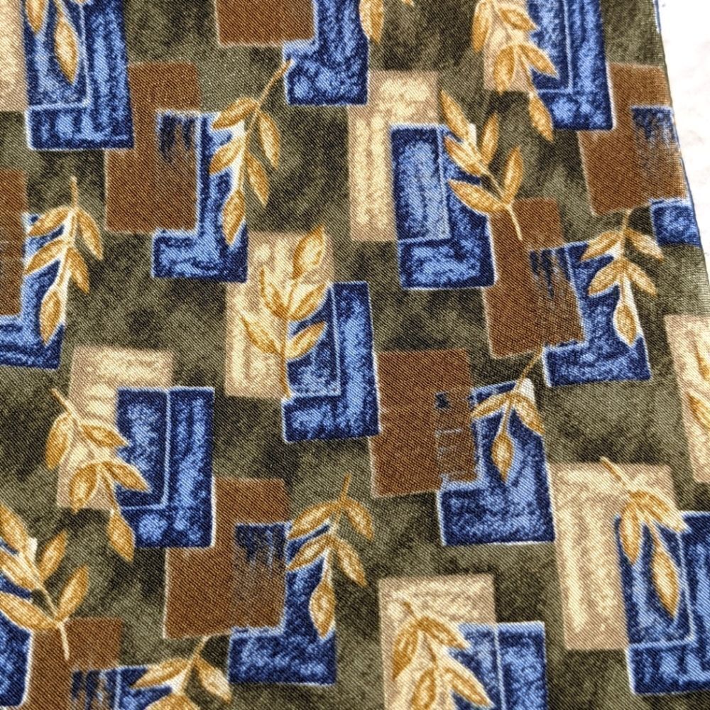 Vintage Men's 100% Silk Tie by Cambridge Classic Leaf Motif - Picture 2 of 11
